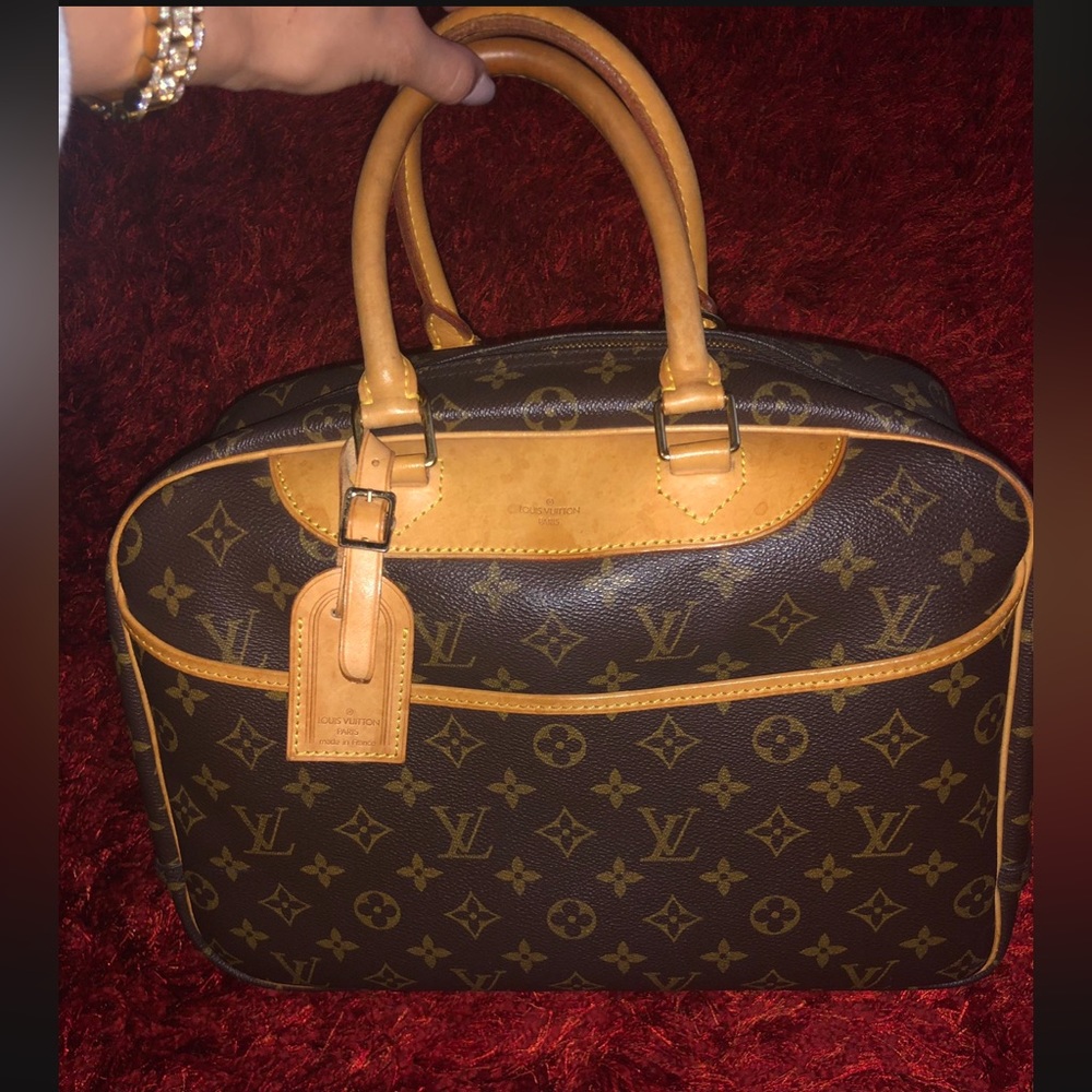 LOUIS VUITTON DEAUVILLE